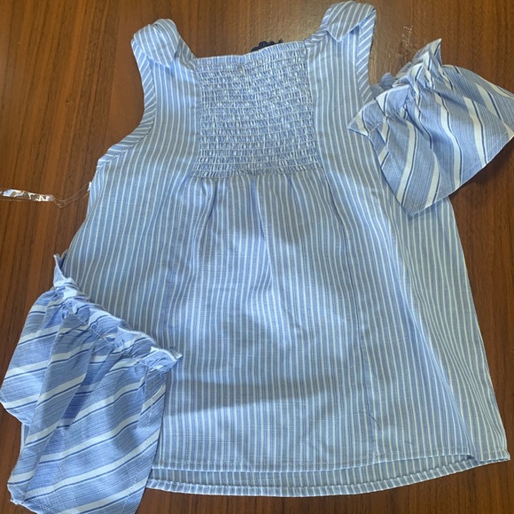 Cute habitual asymmetric blue and white striped top - Picture 2 of 3